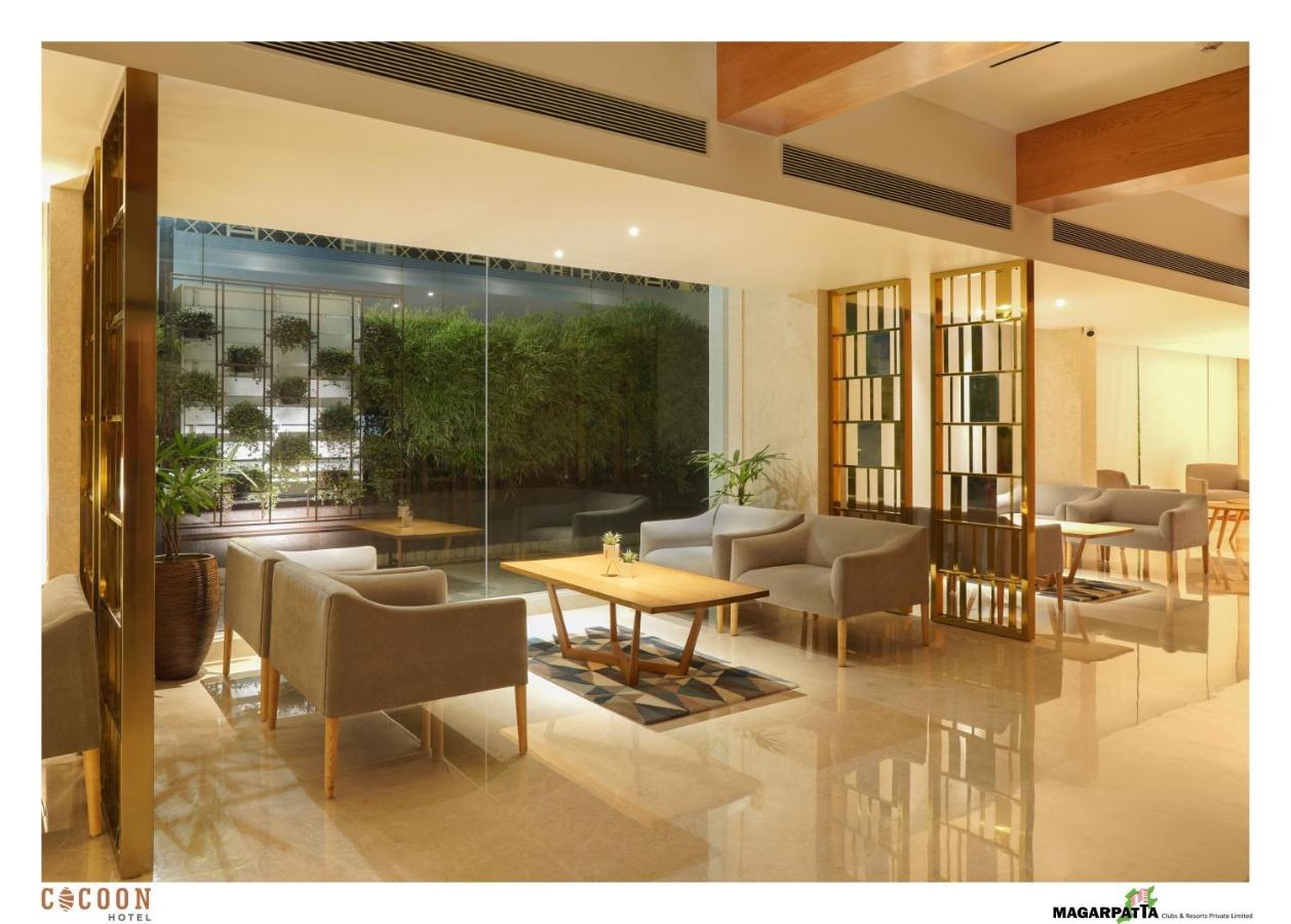 Cocoon Hotel Pune Exteriör bild
