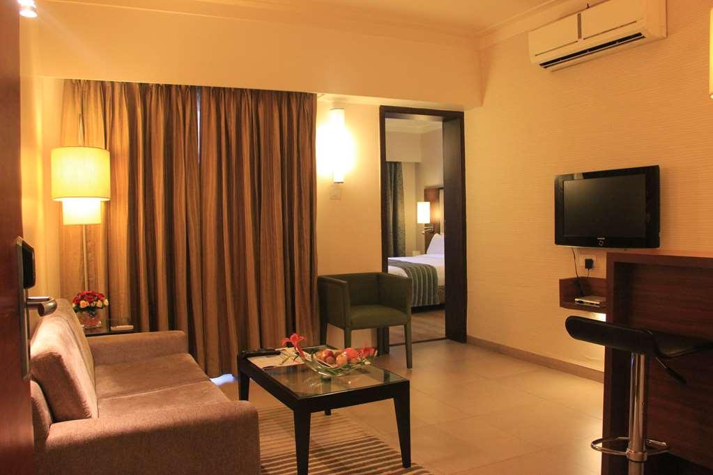 Cocoon Hotel Pune Rum bild